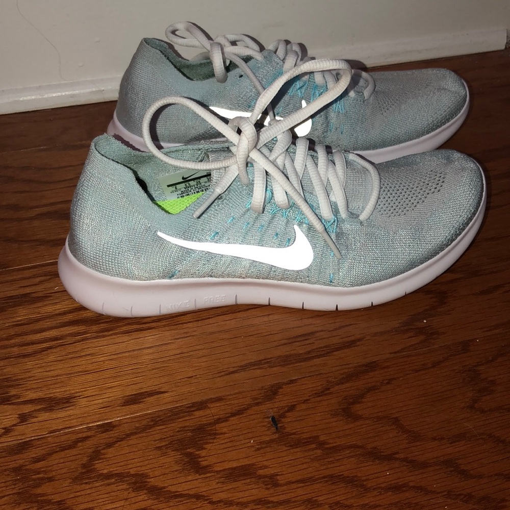 NIB Nike Flyknit